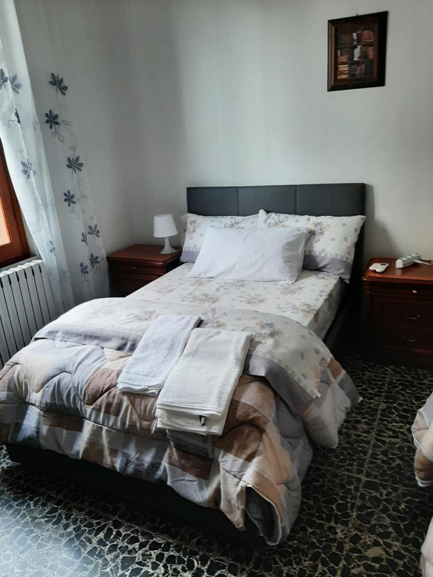 Casa Vacanza Dh Специя Экстерьер фото