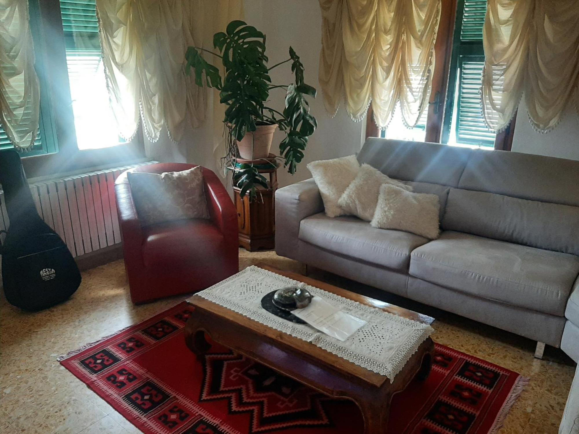Casa Vacanza Dh Специя Экстерьер фото