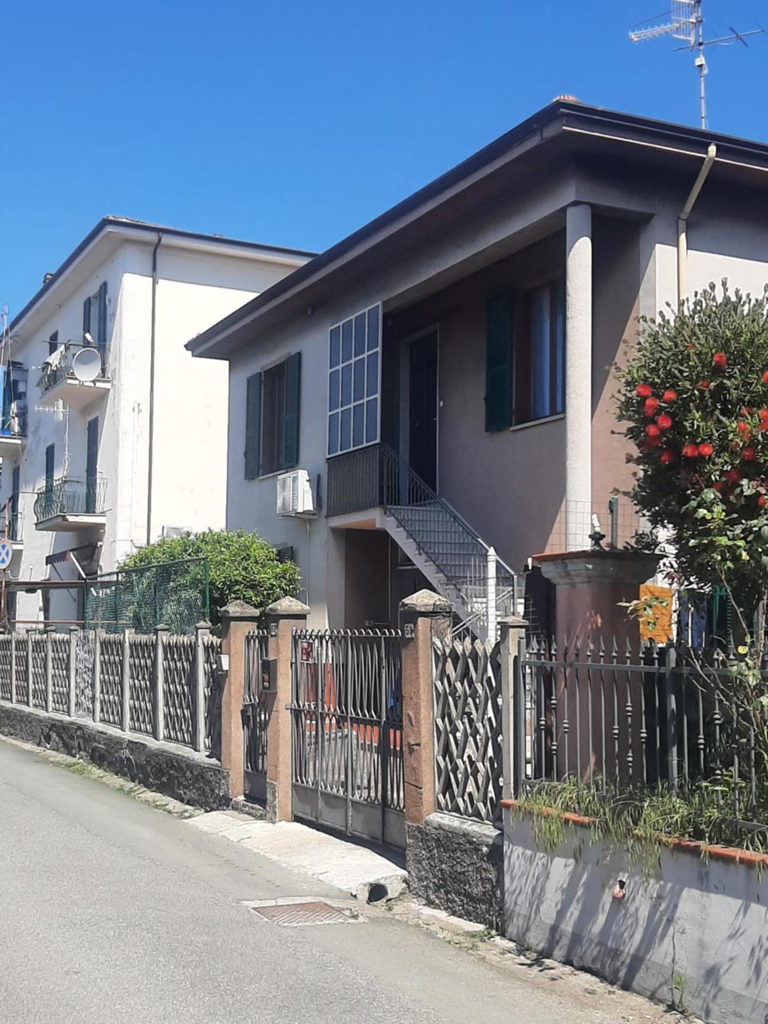 Casa Vacanza Dh Специя Экстерьер фото